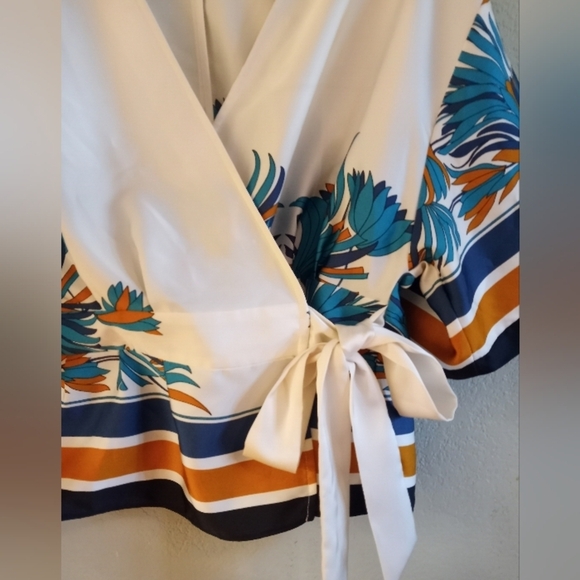 Nine West Dolman Sleeve Flowy Silky Kimono Tie Front Casual Wrap Bohemian Top - Picture 4 of 9